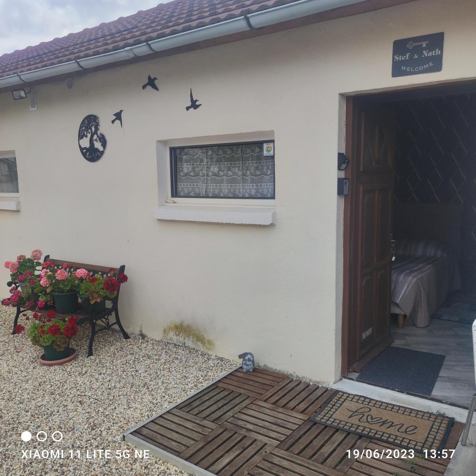 Tranquillite & Independance Au Coeur De La Sologne Guest House Lamotte-Beuvron Exterior foto